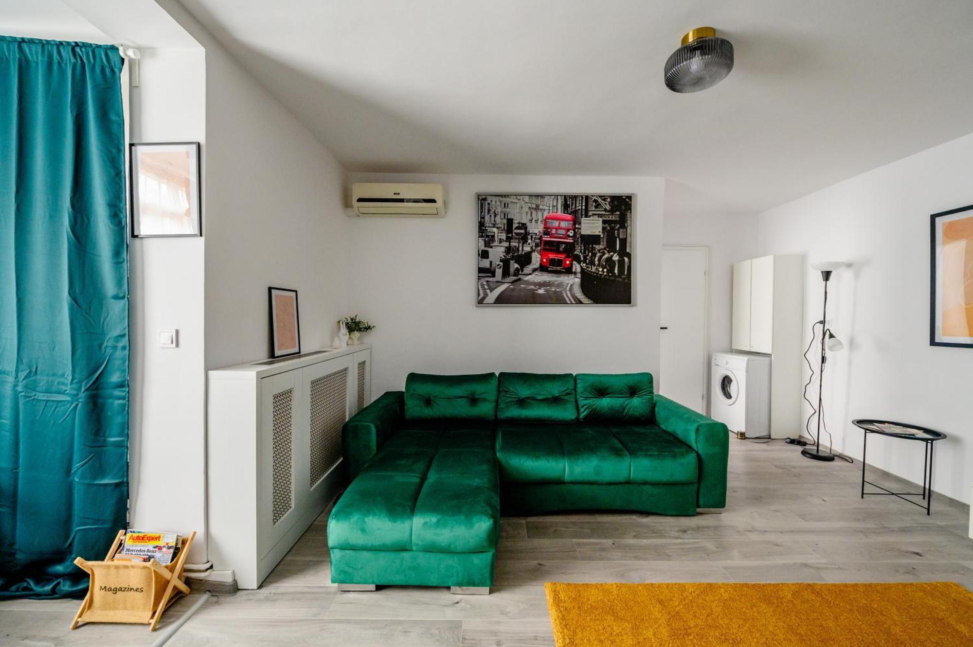 Appartamento Happy Heart Hideaway Bucarest Esterno foto